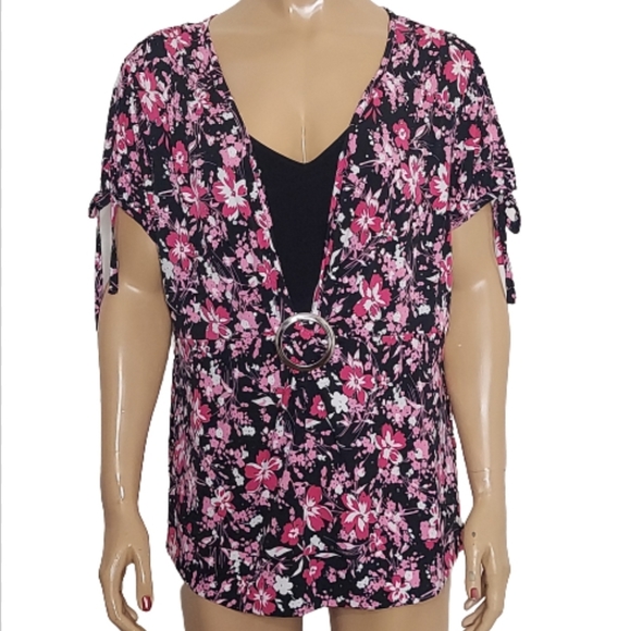 Elementz Tops - Elements Floral Layered Look Keyhole Sleeve Blouse